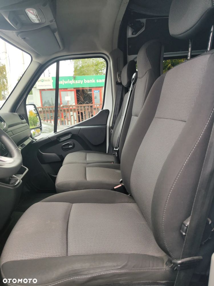 Renault Master  brygadówka 7 osób - 13