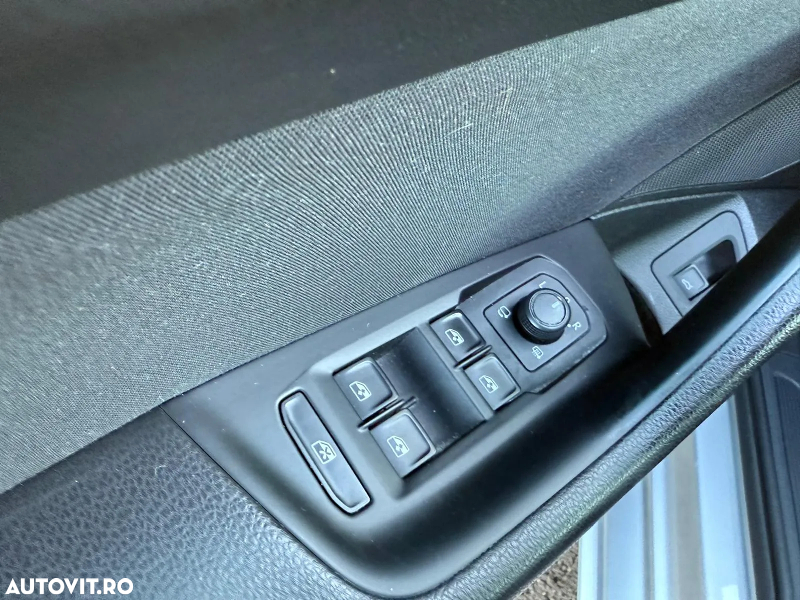 Volkswagen Passat Variant 2.0 TDI DSG Comfortline - 16