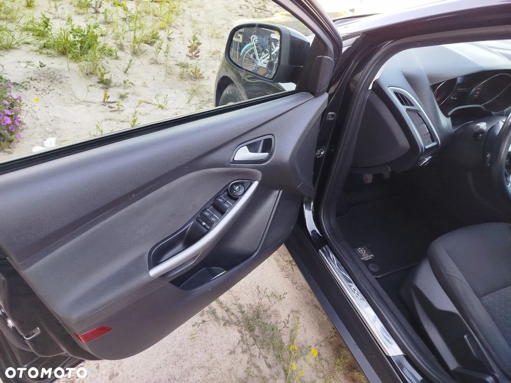 Ford Focus 1.6 TDCi DPF Champions Edition - 15