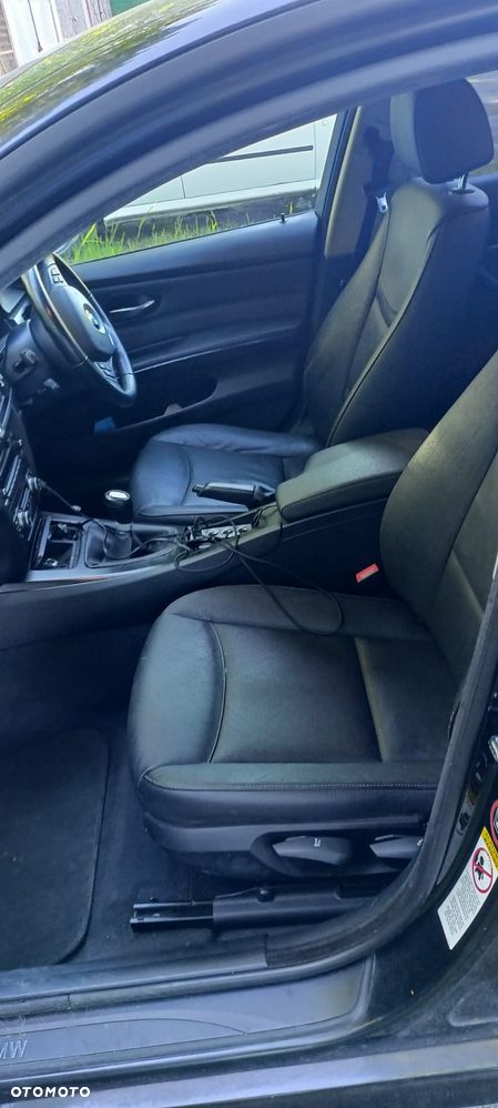 BMW Seria 3 - 10