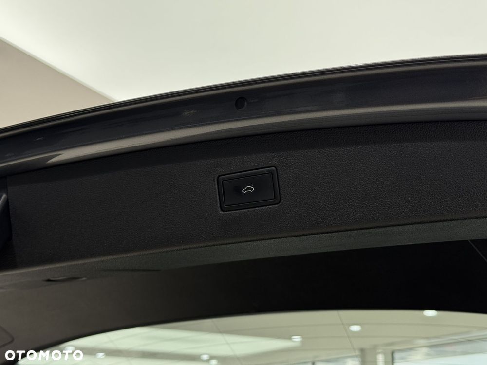 Volkswagen Tiguan Allspace - 19