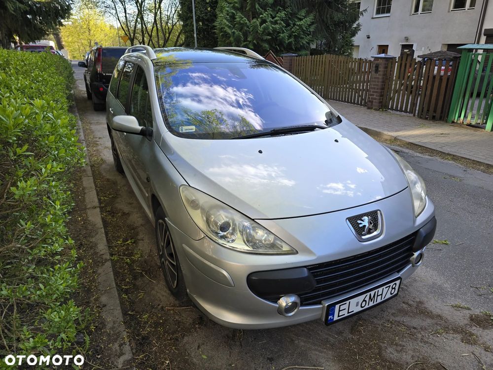 Peugeot 307 2.0 Premium - 6