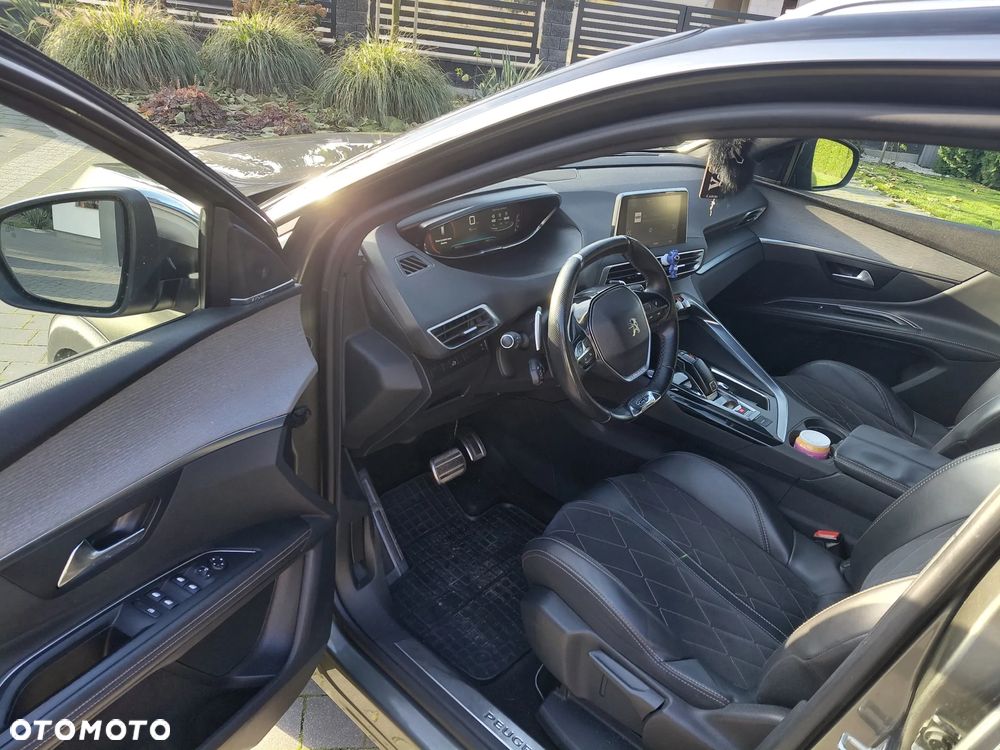 Peugeot 5008 2.0 BlueHDI GT S&S EAT6 - 17