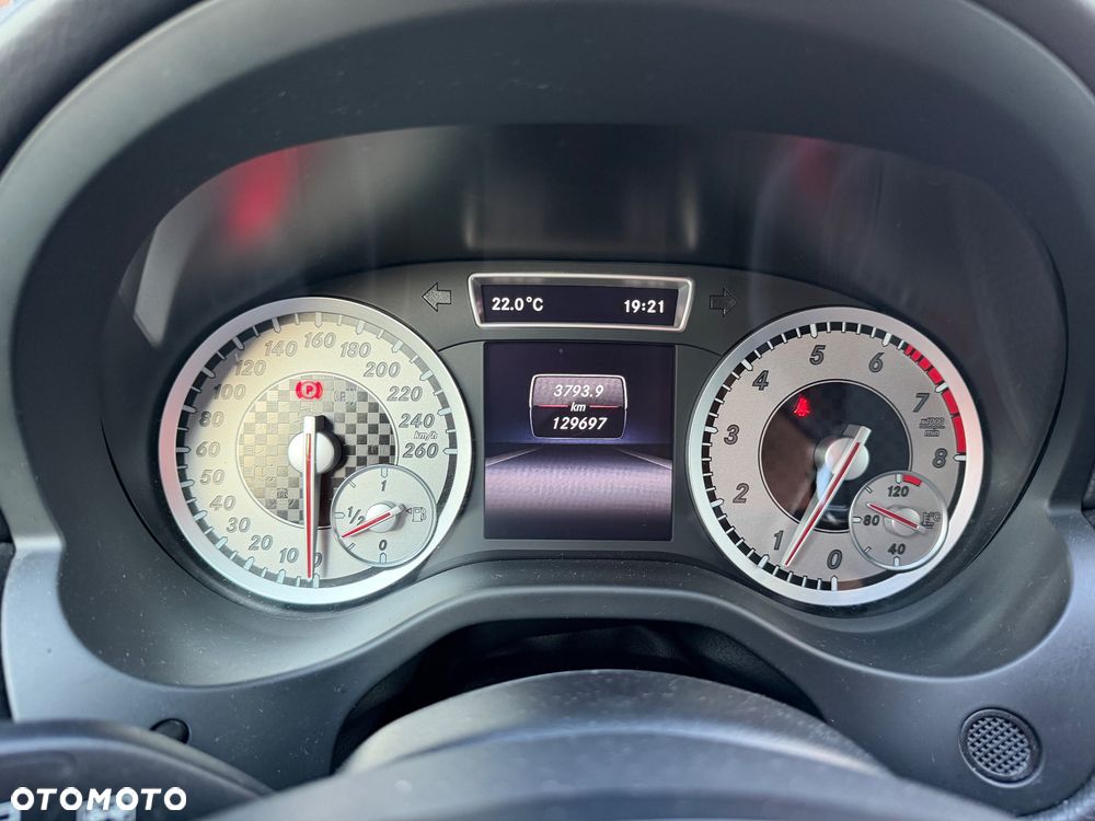 Mercedes-Benz Klasa A 180 (BlueEFFICIENCY) Urban - 8