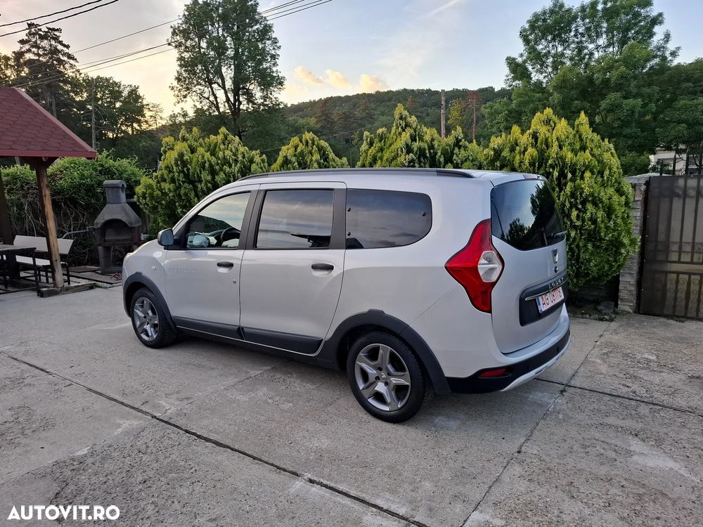 Dacia Lodgy dCi 110 Stepway Celebration - 5