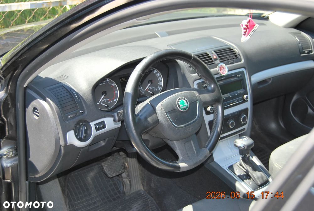 Skoda Octavia 1.2 TSI Active DSG - 10