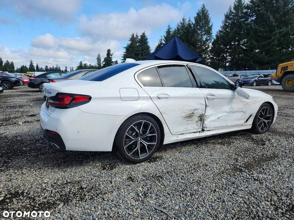 BMW Seria 5 530i xDrive M Sport sport - 4