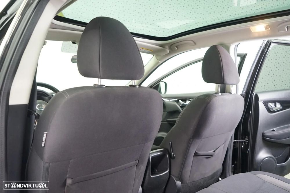 Nissan Qashqai 1.5 dCi N-Connecta Business - 38