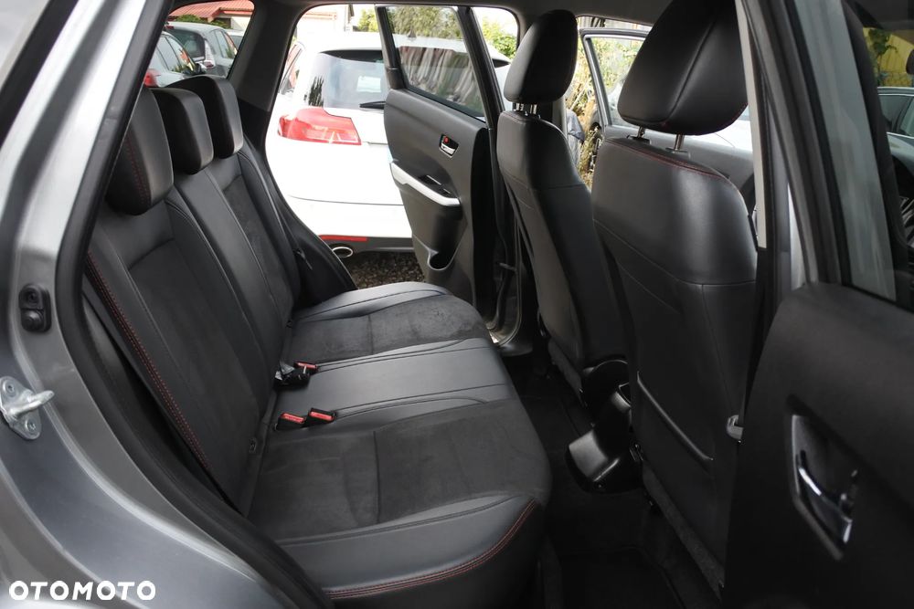 Suzuki Vitara 1.4 Boosterjet XLED Sun 4WD - 8