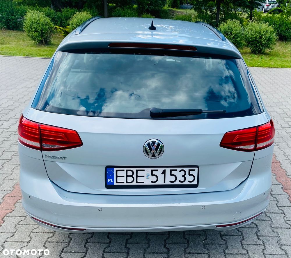 Volkswagen Passat - 7