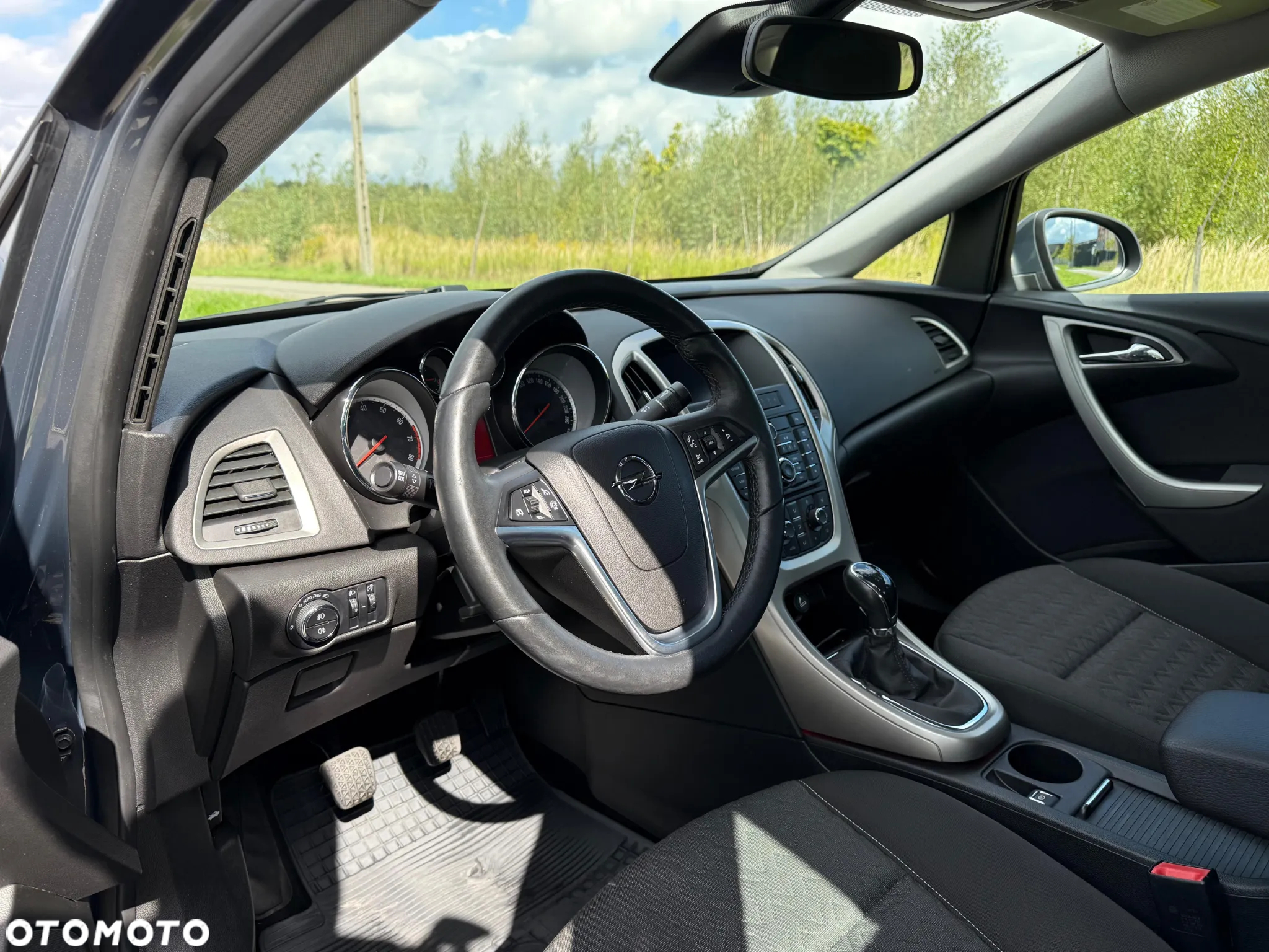 Opel Astra - 9