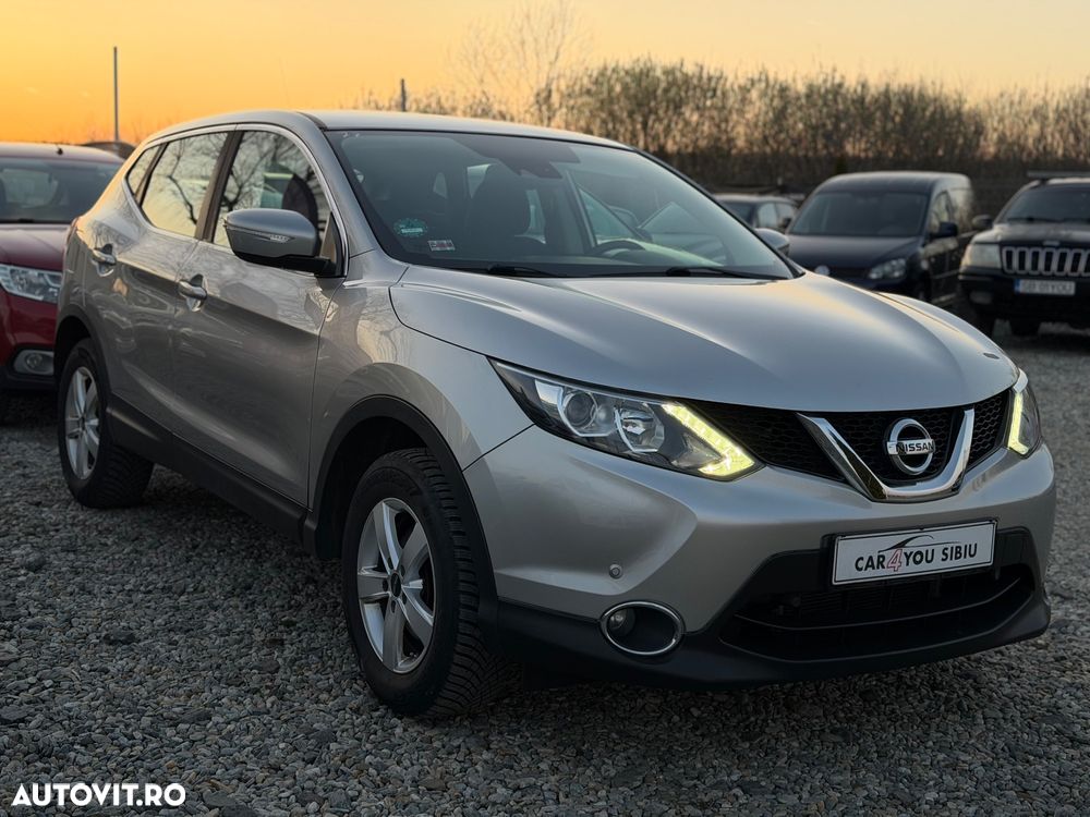 Nissan Qashqai 1.2 DIG-T ACENTA - 2