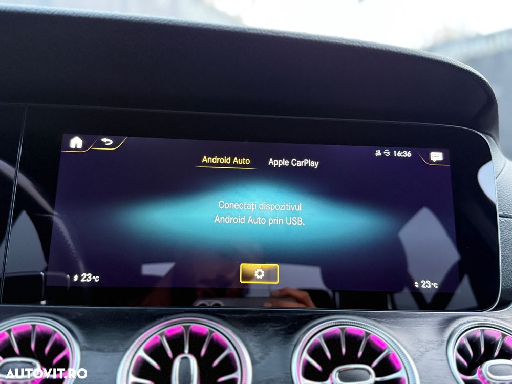 Mercedes-Benz E 220 d 4Matic T 9G-TRONIC AMG Line - 17