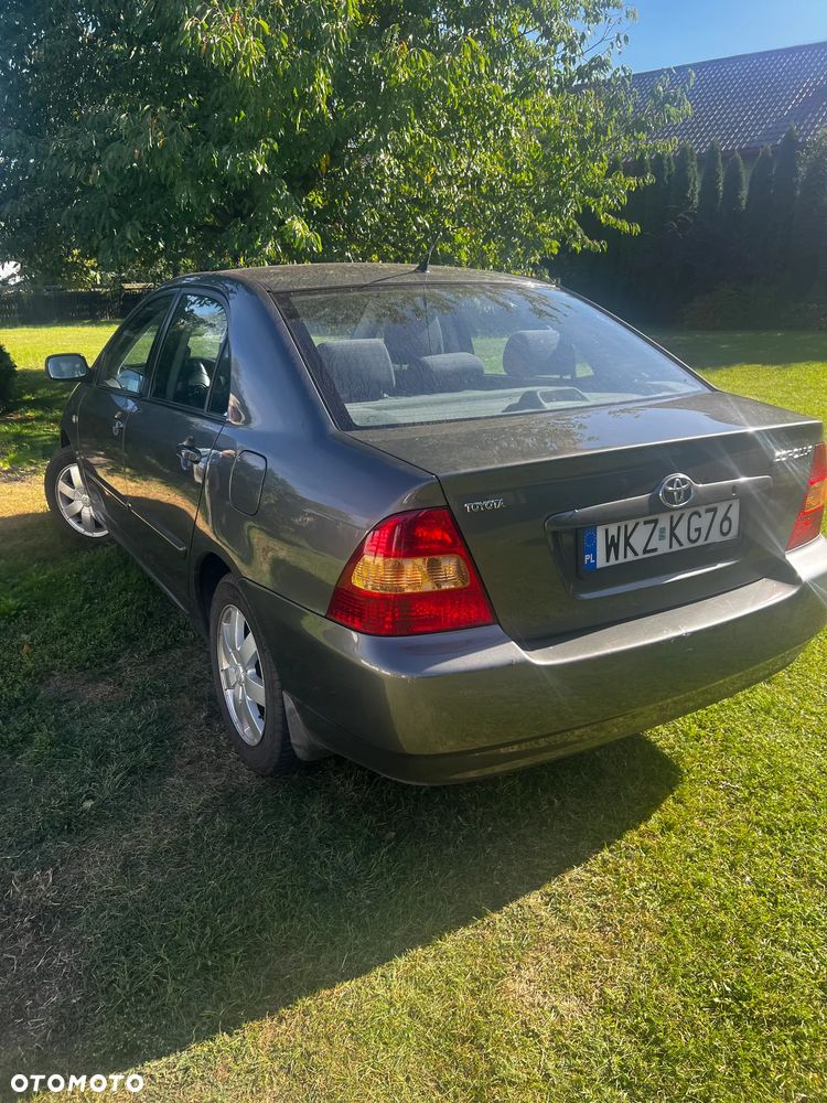Toyota Corolla 1.6 VVT-i Base - 2