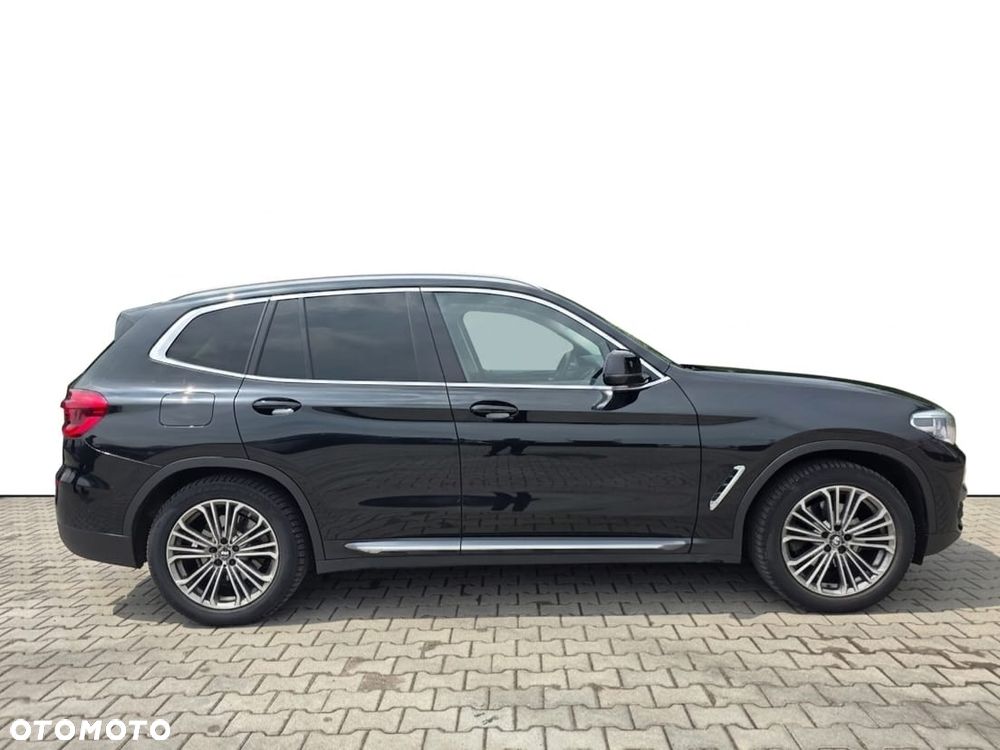BMW X3 xDrive20i GPF Luxury Line - 5