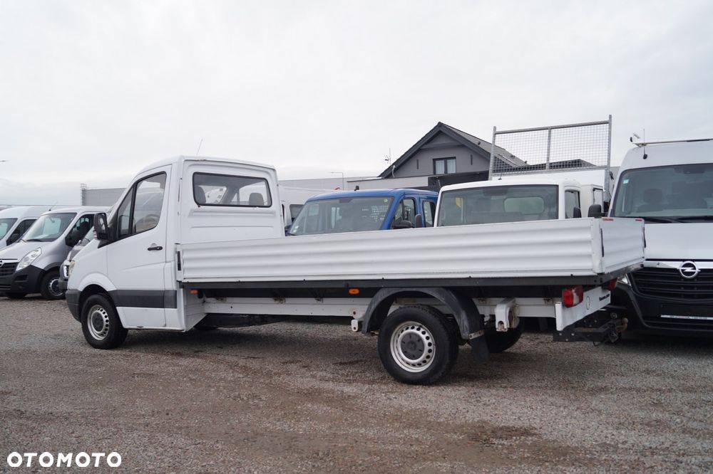 Mercedes-Benz Sprinter - 4