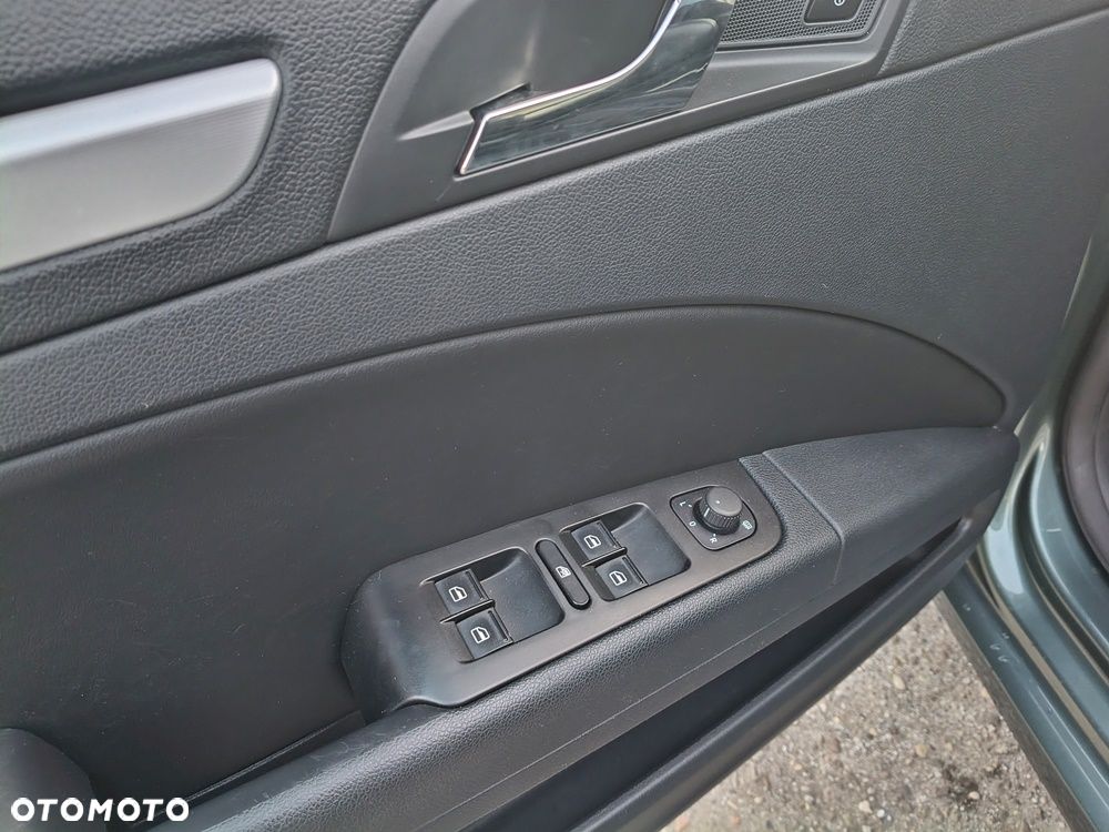 Skoda Superb 2.0 TDI PD Comfort - 31
