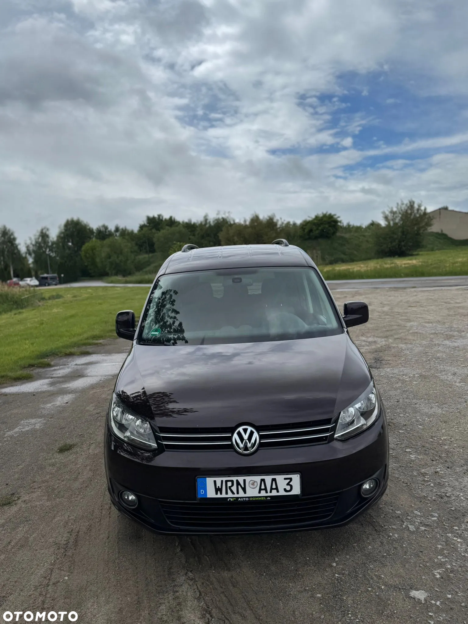 Volkswagen Caddy 1.6 TDI Comfortline Edition DSG - 2