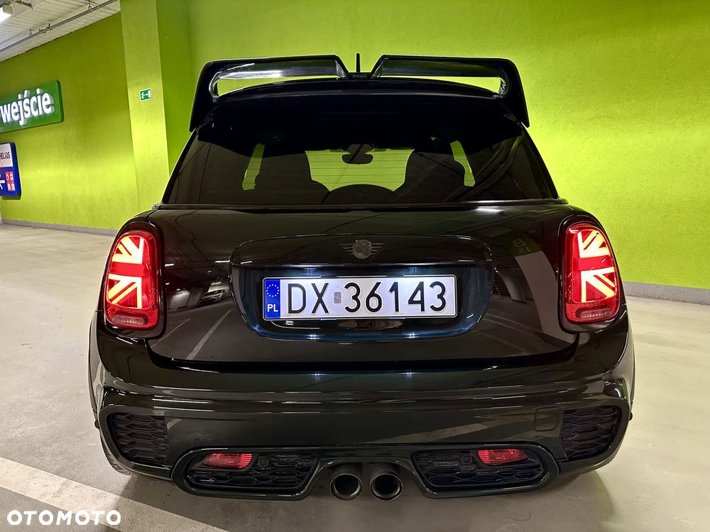 MINI John Cooper Works Essential Trim - 8