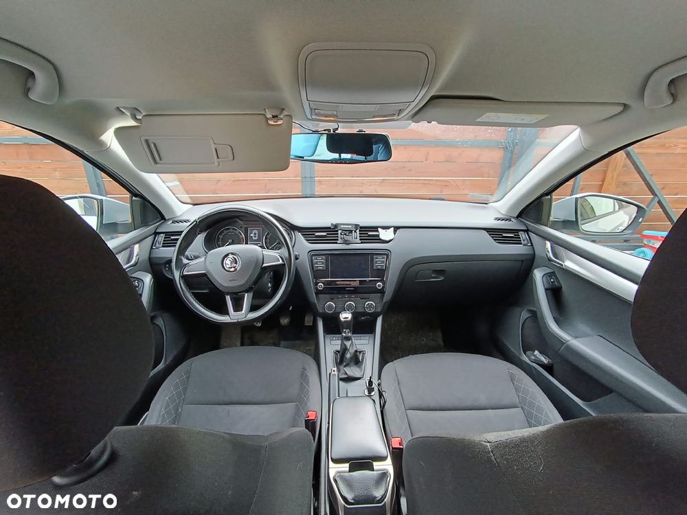 Skoda Octavia - 15