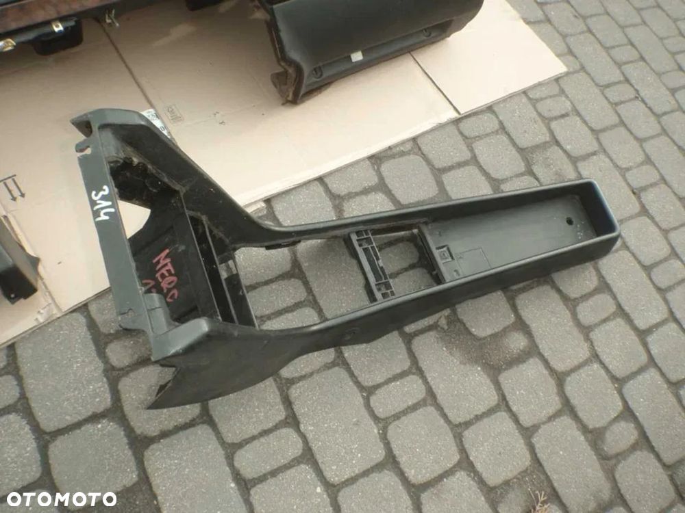 deska rozdzielacz kokpit konsola mercedes w 124 jak nowa - 4