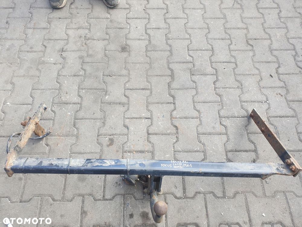HAK HOLOWNICZY FORD FOCUS MK1 KOMBI - 1