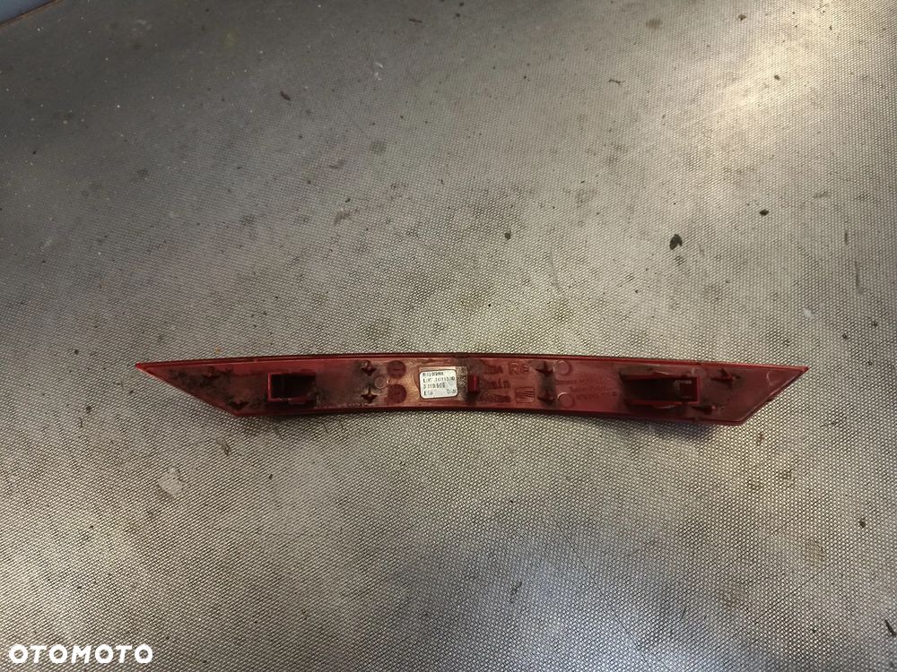 Odblask tylnego zderzaka Seat Leon 3 III Kombi Prawy 5F9945106C - 11