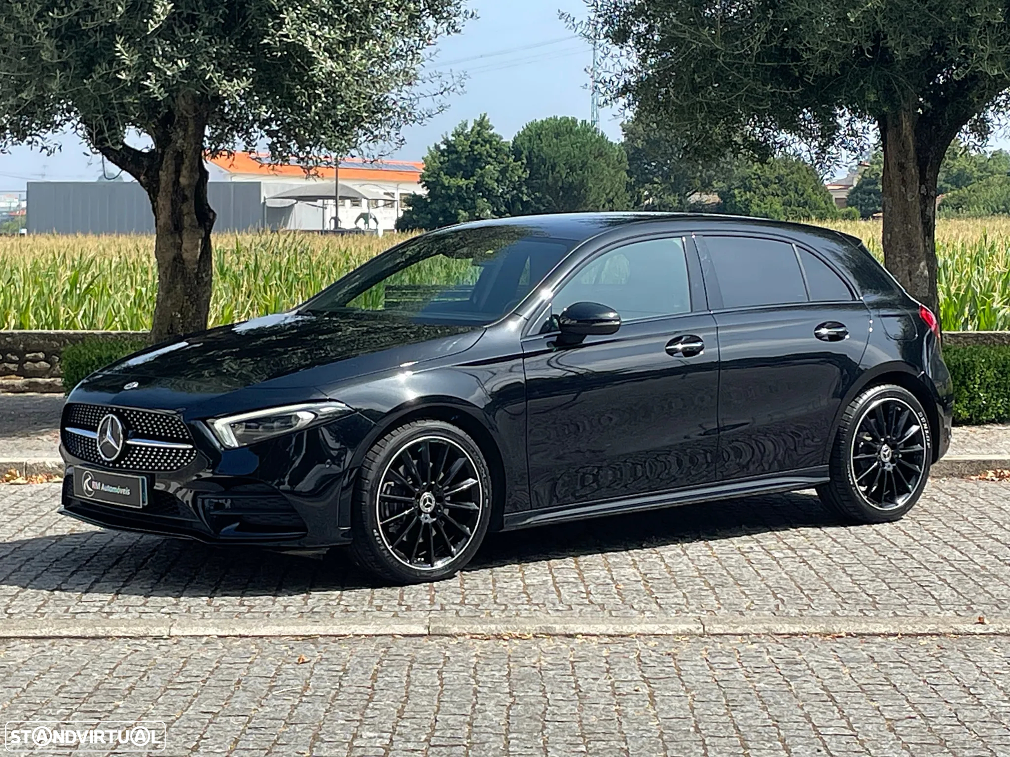 Mercedes-Benz A 250 e 8G-DCT AMG Line - 9