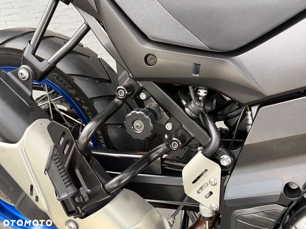 Suzuki V-STROM - 13