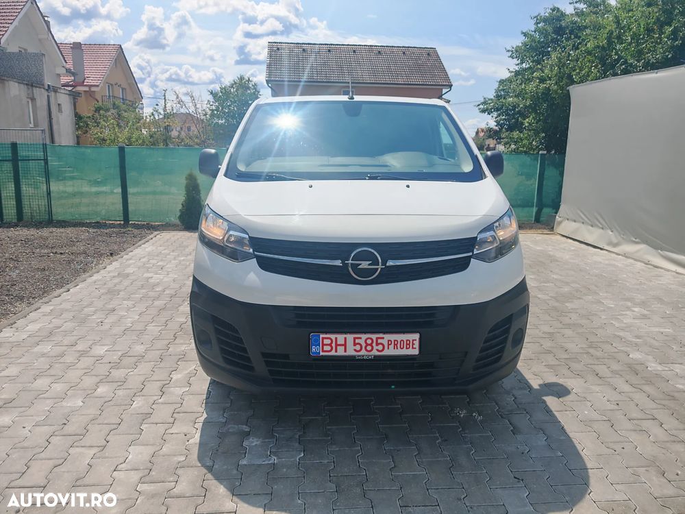 Opel Vivaro - 13
