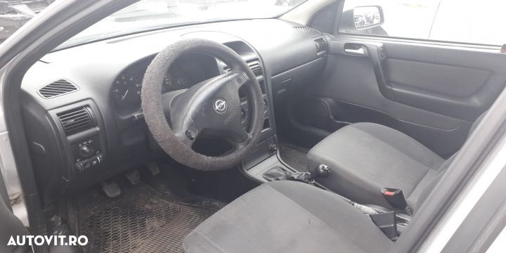 Far stanga Opel Astra G [1998 - 2009] wagon 5-usi 1.7 CDTi MT (80 hp) - 6