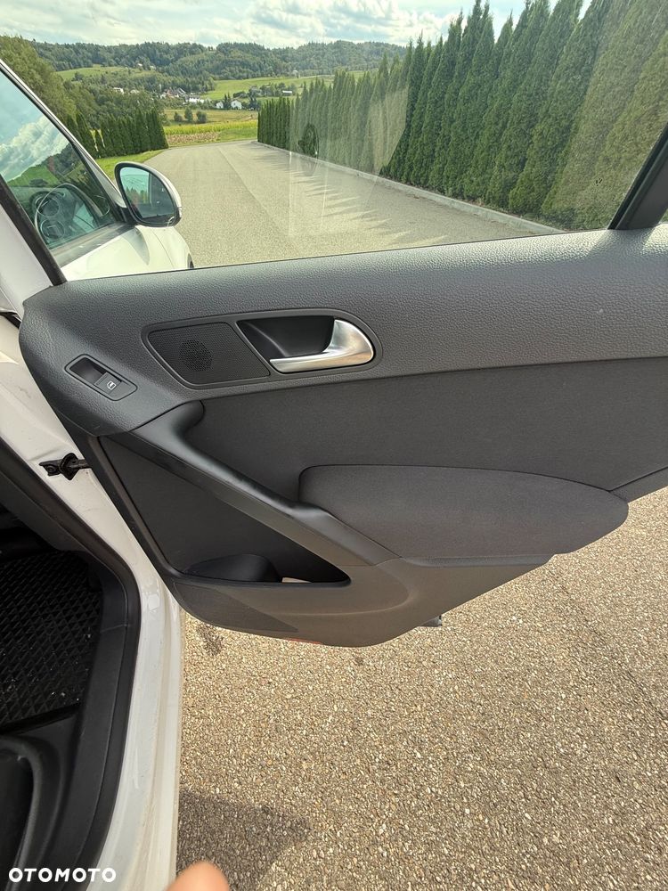 Volkswagen Tiguan 2.0 TDI 4Mot Track&Field - 35