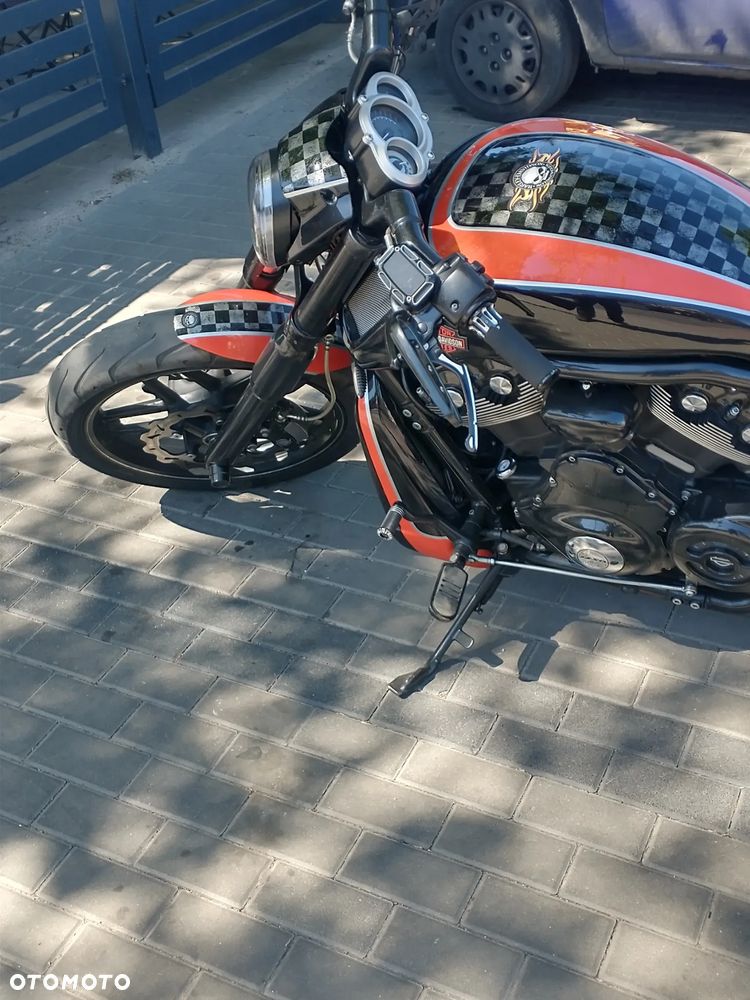Harley-Davidson V-Rod Muscle - 3