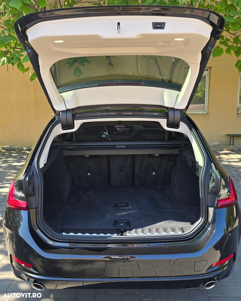 BMW Seria 3 318i Touring Aut. Advantage - 9