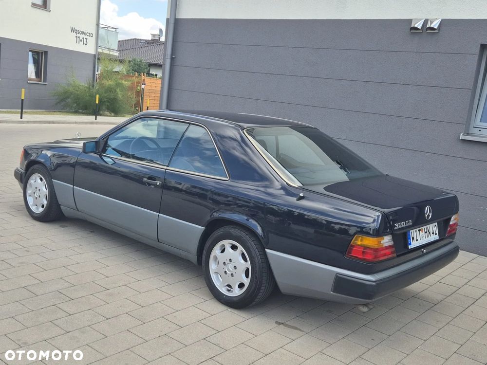 Mercedes-Benz W124 (1984-1993) - 8