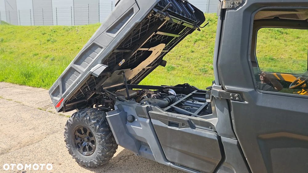 Can-Am Inny - 11