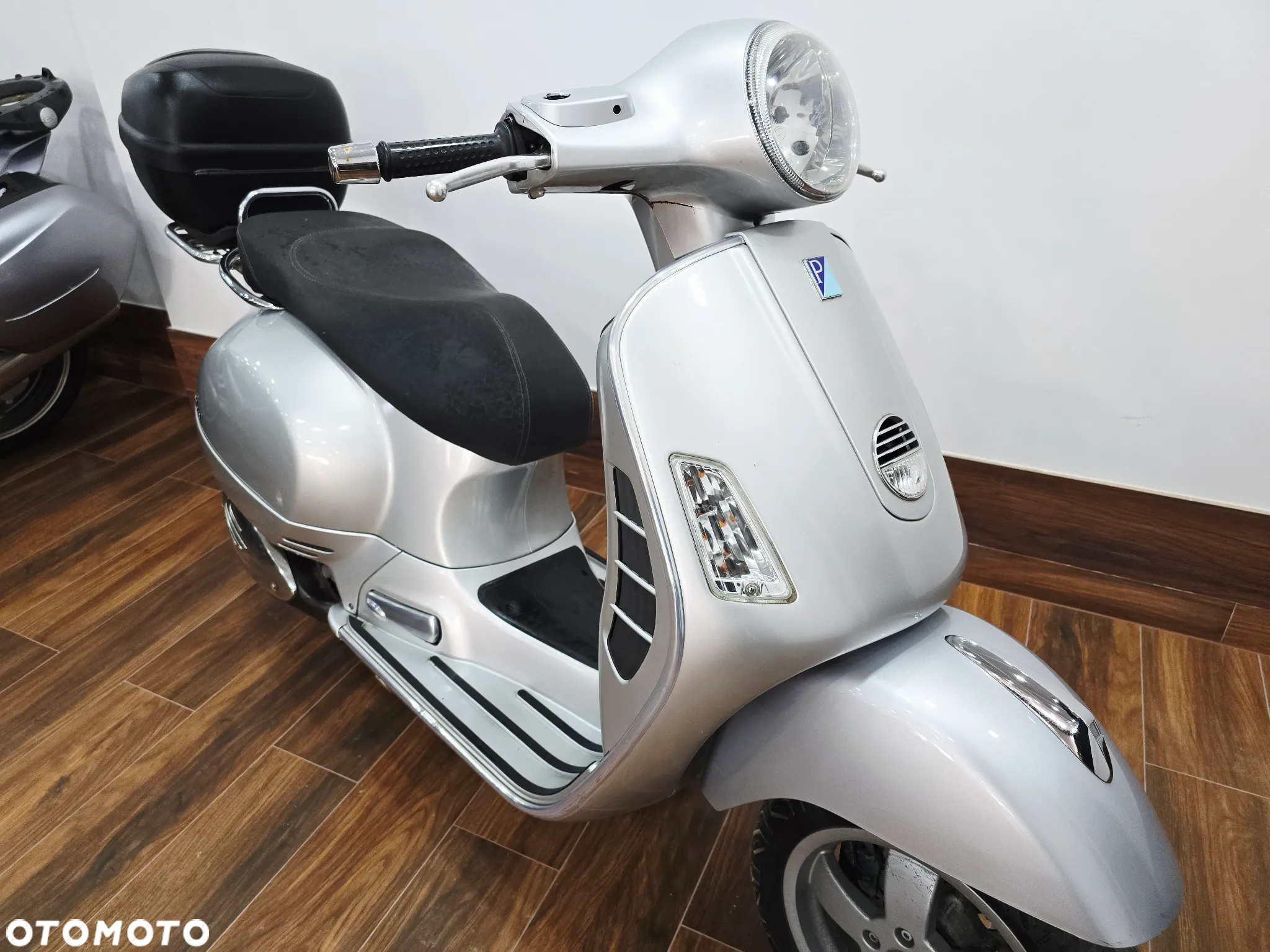 Piaggio Vespa - 3
