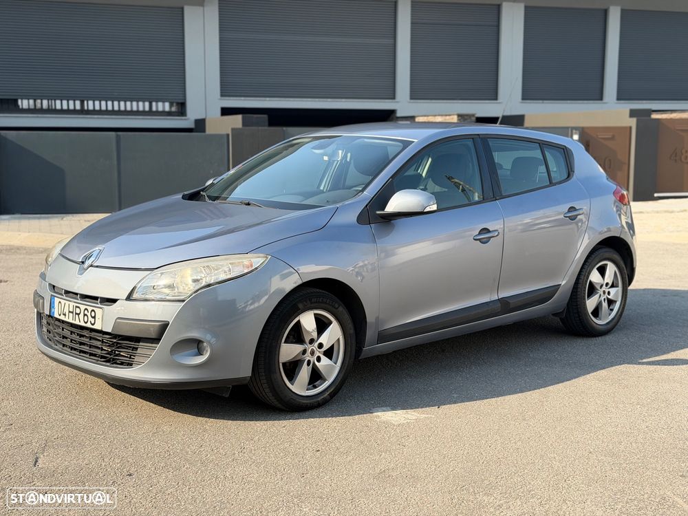 Renault Mégane 1.5 dCi Confort - 1