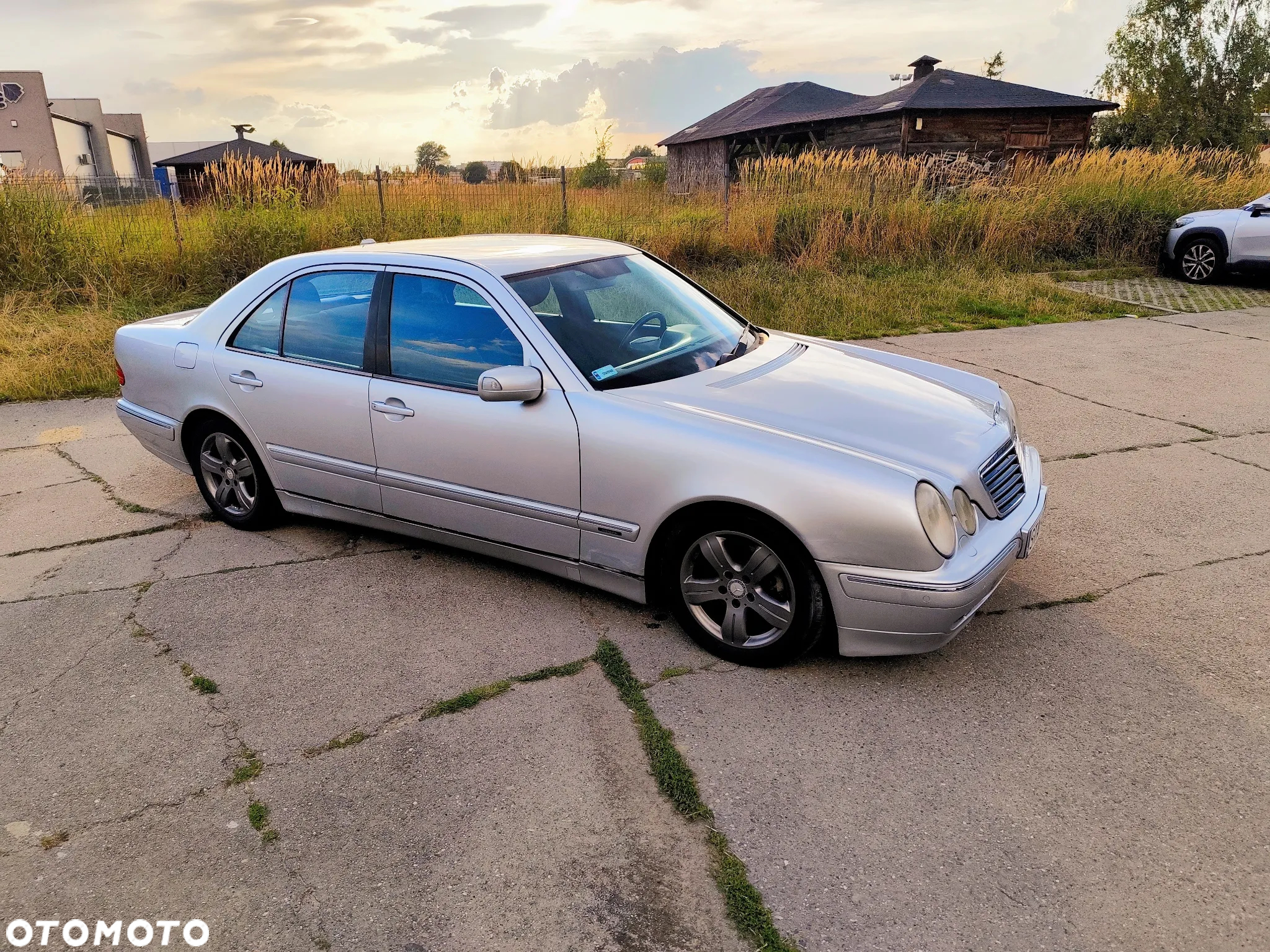 Mercedes-Benz Klasa E - 10