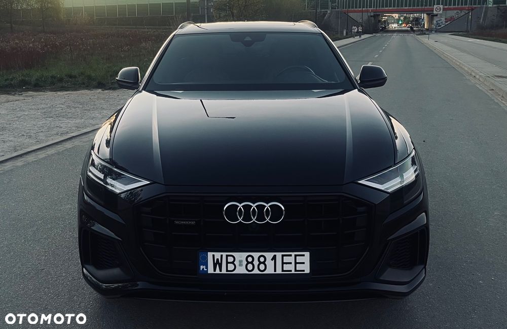 Audi Q8 - 6