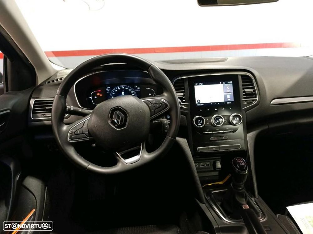 Renault Mégane Sport Tourer 1.5 Blue dCi Business - 4