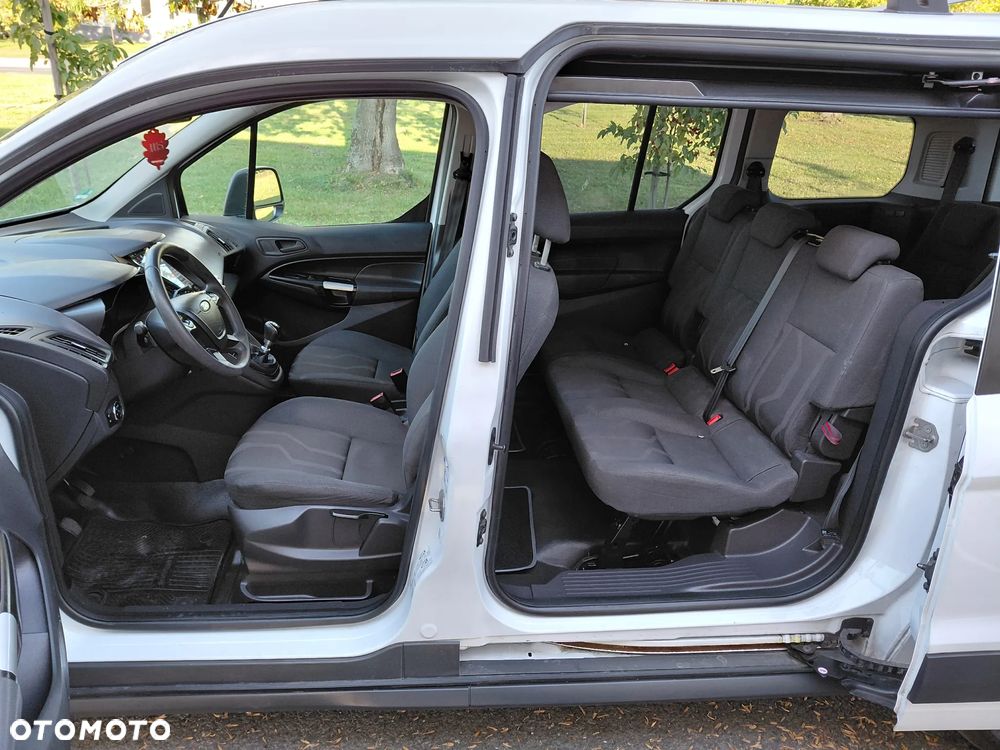 Ford Transit Connect - 16
