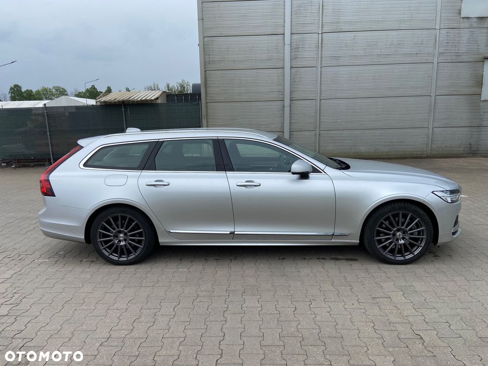 Volvo V90 - 8