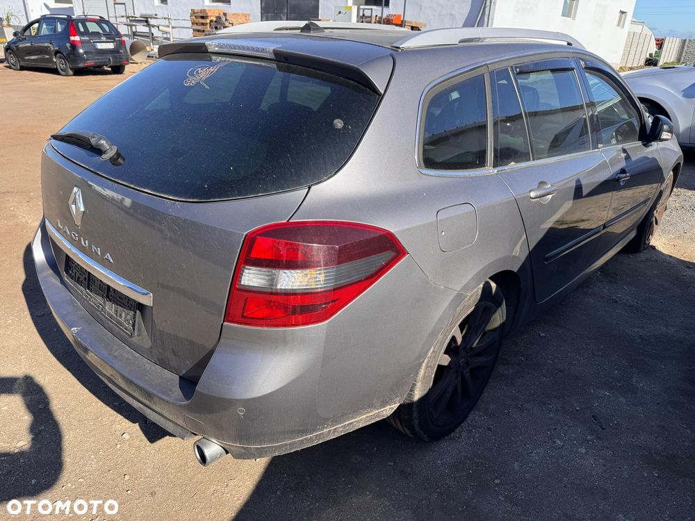 Renault Laguna dCi 175 FAP GT - 4