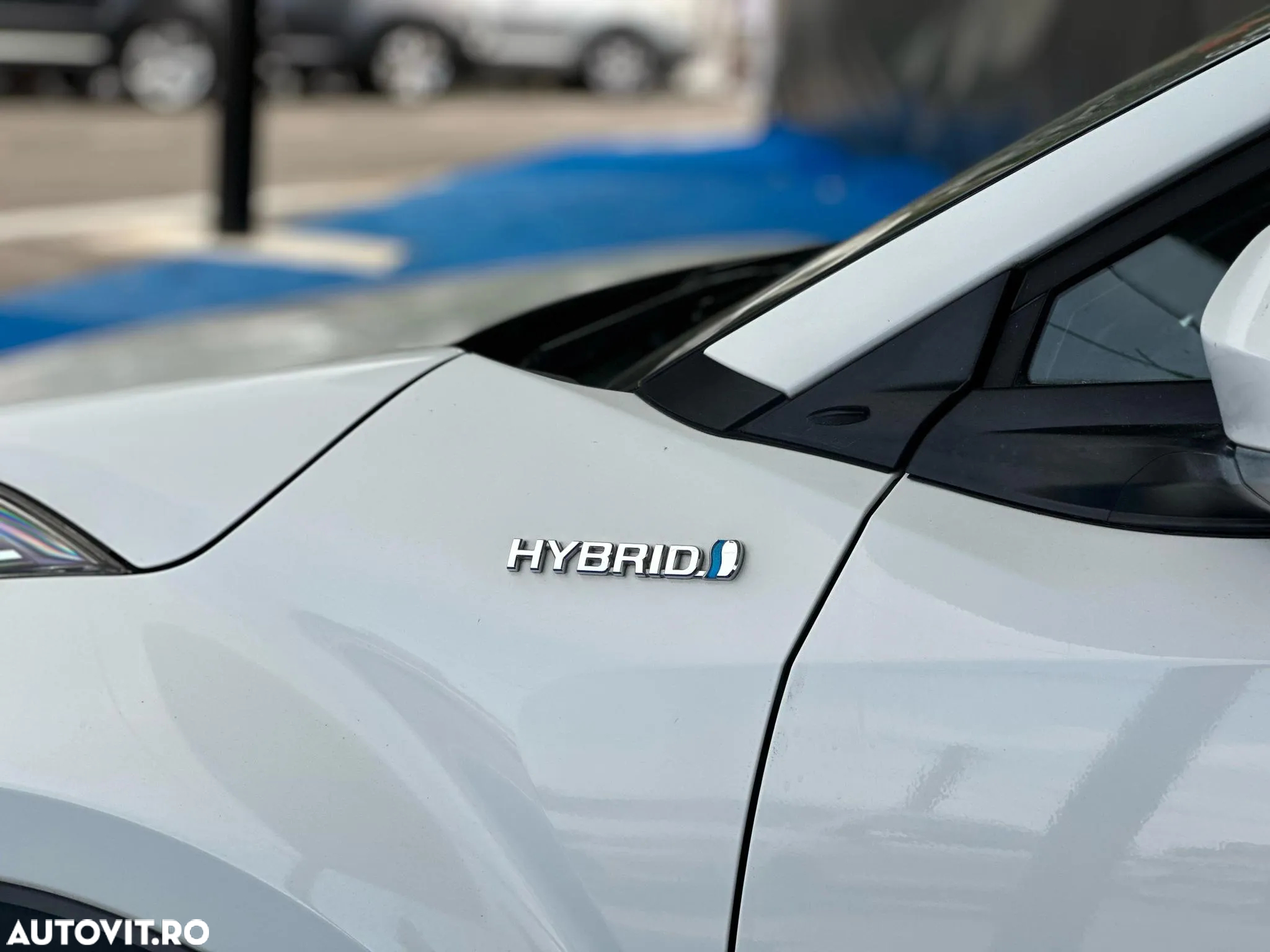 Toyota C-HR - 13