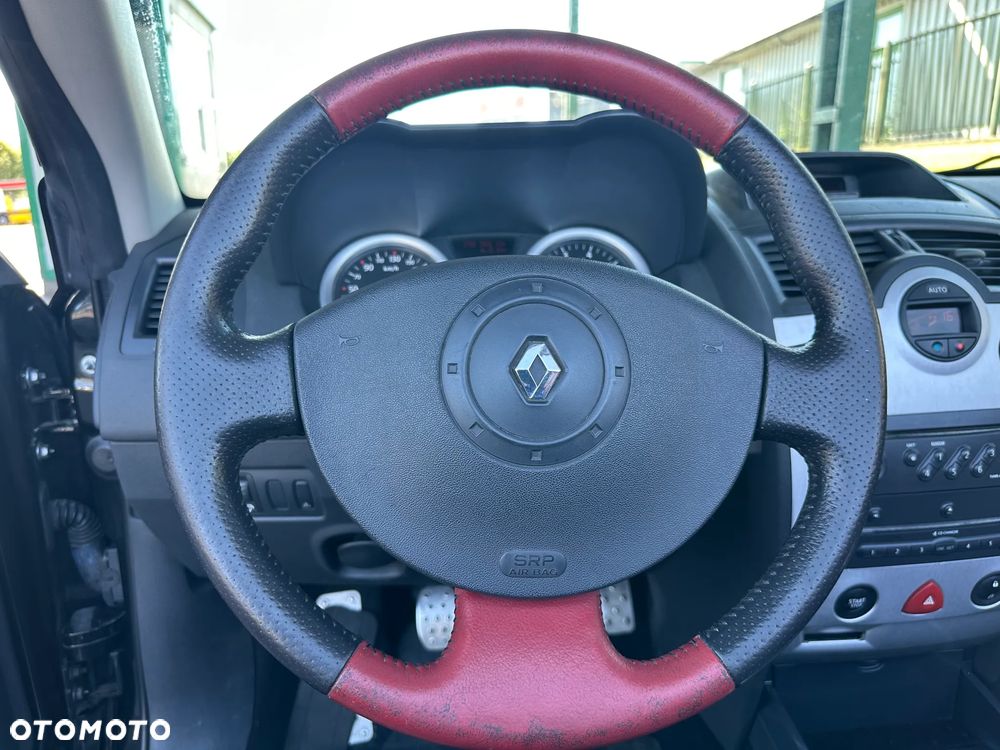 Renault Megane - 12