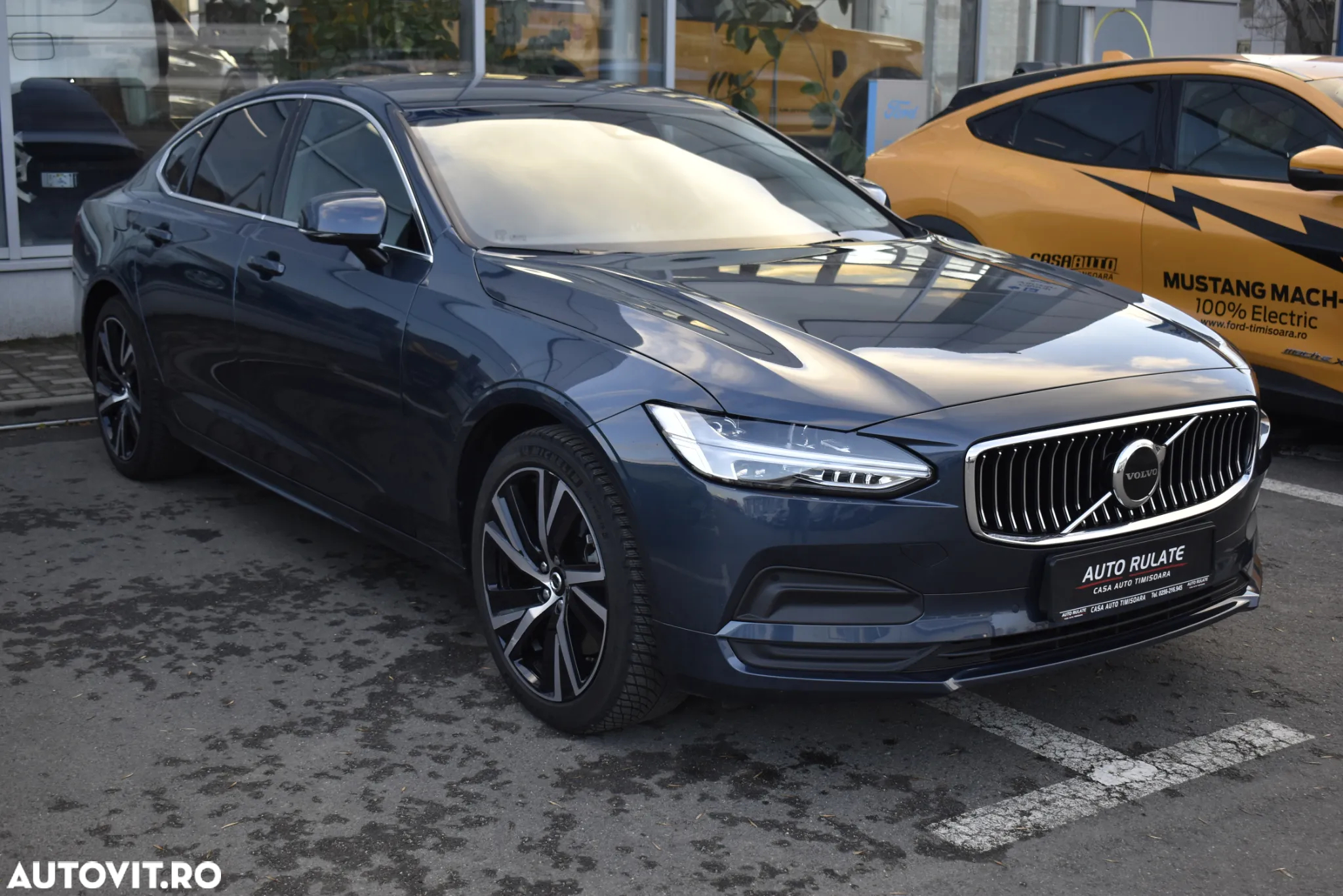 Volvo S90 - 4