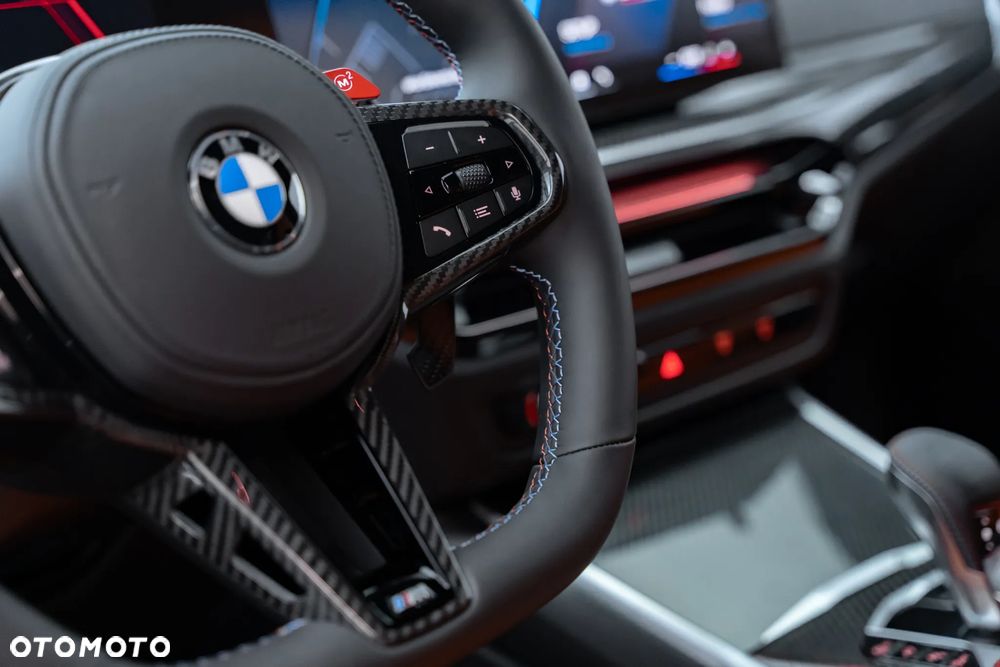 BMW M3 Competition xDrive sport - 24