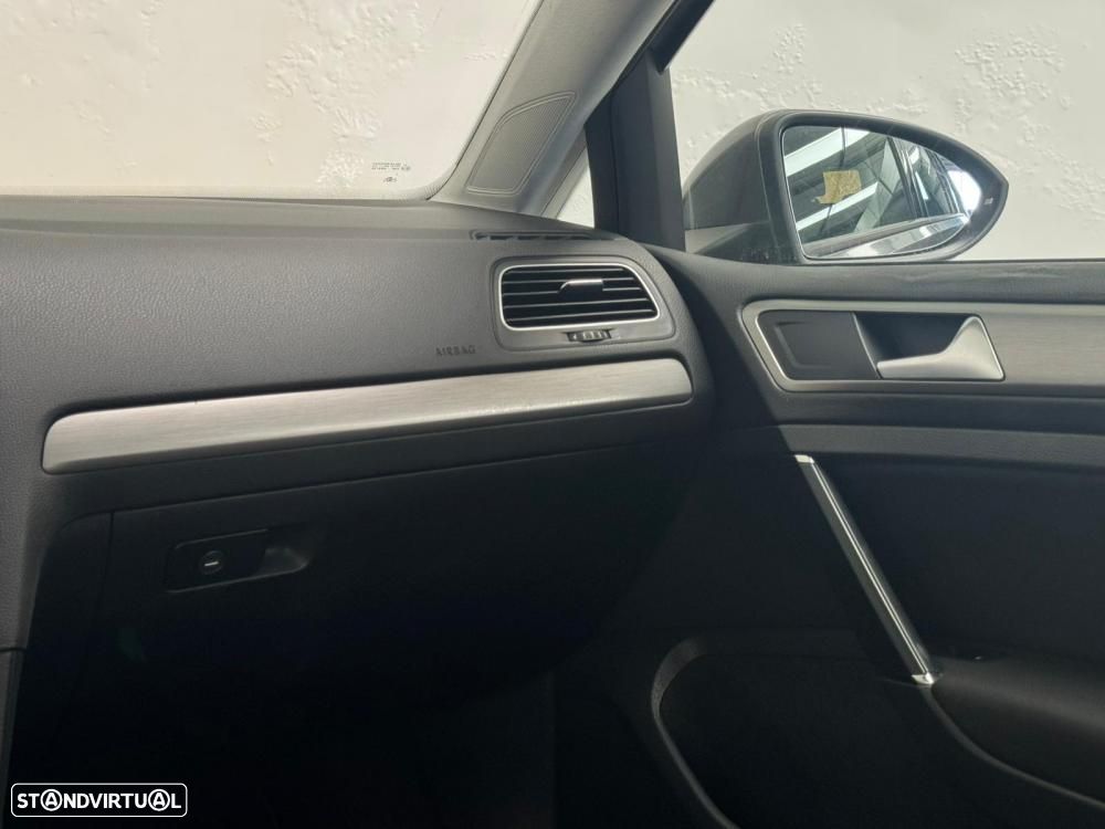 VW Golf Variant 1.6 TDi BlueMotion Comfortline - 25