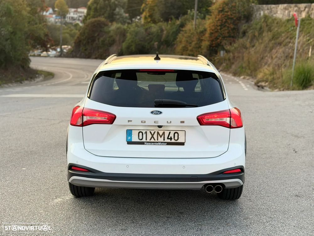 Ford Focus SW 1.0 EcoBoost Active X - 16